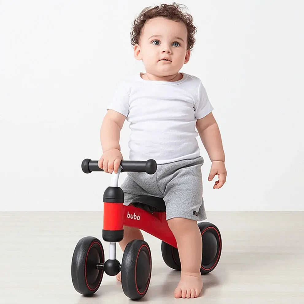 Bicicleta de Equilíbrio 4 rodas Vermelha (12m+) - Buba