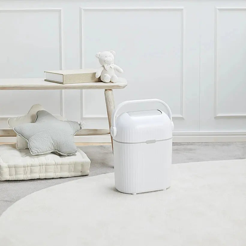 Lixeira Antiodor para Fraldas de bebê Branca 9L - Buba